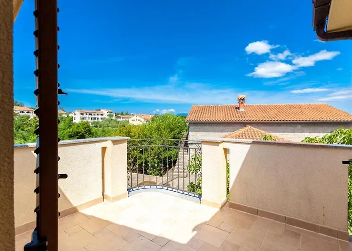 Appartement By The Sea Porat, Krk - 19272 *