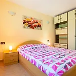 Apartmán By The Sea Porat, Krk - 19272 Malinska