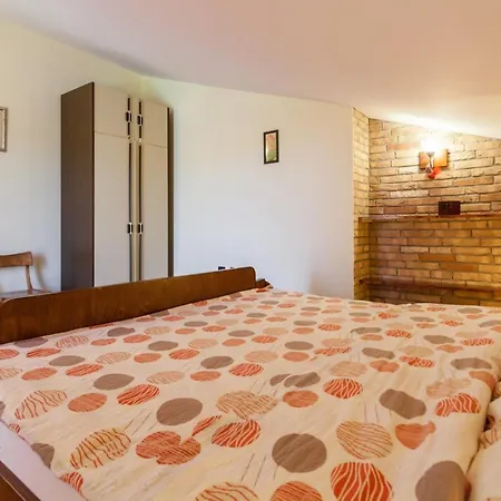 By The Sea Porat, Krk - 19272 Apartment Malinska