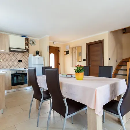 By The Sea Porat, Krk - 19272 Apartment *
